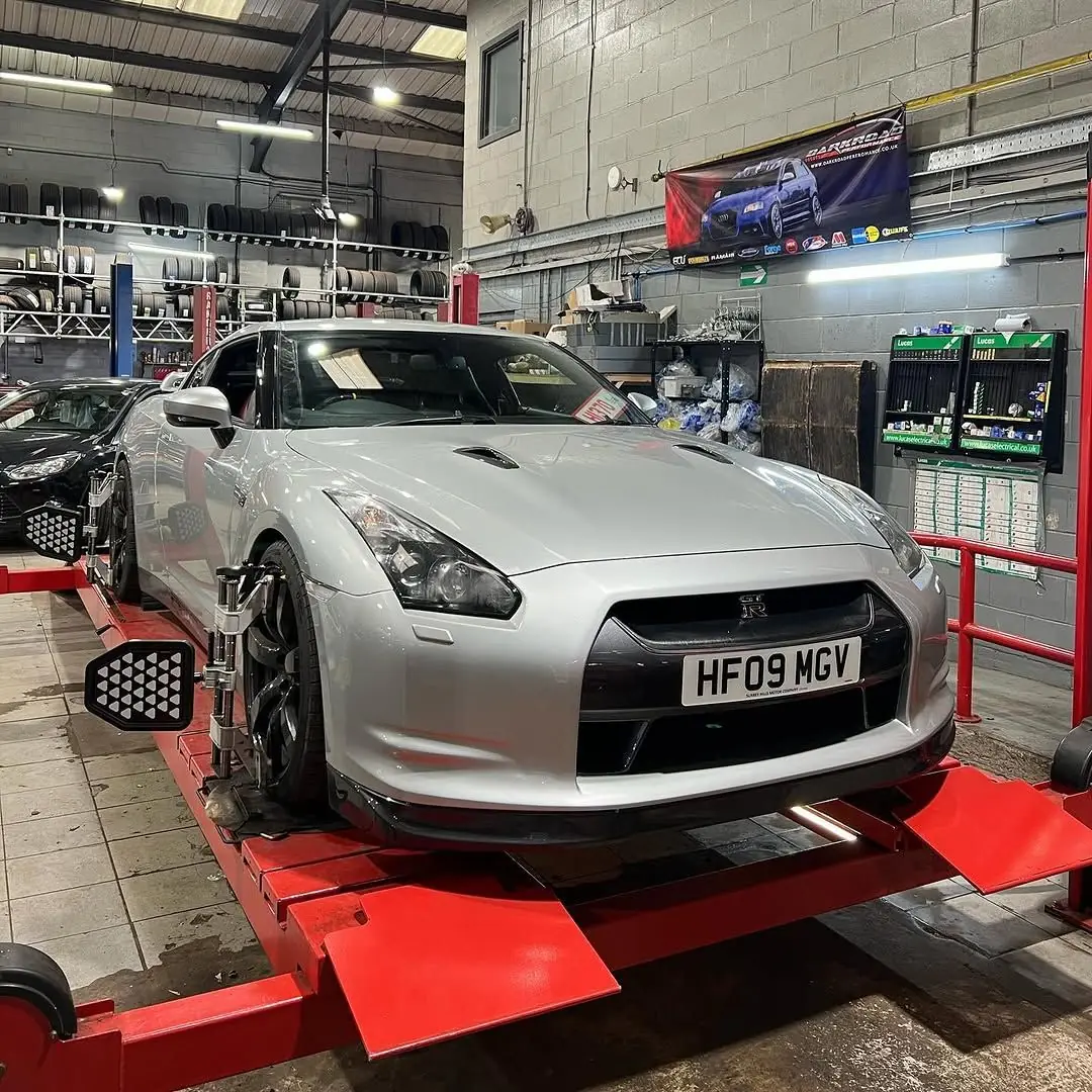 A Nissan GT-R on the Geo by Luke alignment rig